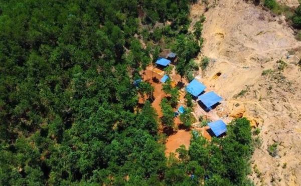 Vàng tặc vẫn ngang nhiên lộng hành tại khu vực mỏ vàng Bồng Miêu (Kỳ 1: Tình trạng khai thác vàng trái phép diễn biến phức tạp)