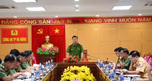 Tăng cường các biện pháp đảm bảo an ninh, trật tự tại lễ hội pháo hoa