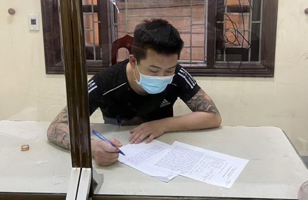 Nhận tiền chạy án gần nửa tỷ đồng