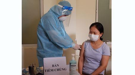 Còn quá sớm để khẳng định COVID-19 giống như cúm mùa