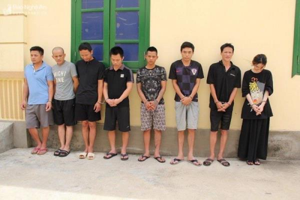 Khởi tố 7 đối tượng mua bán, tổ chức sử dụng trái phép ma túy