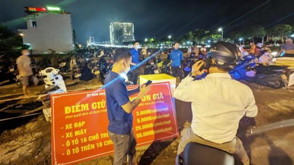 Bình ổn giá kiểu... lạ đời