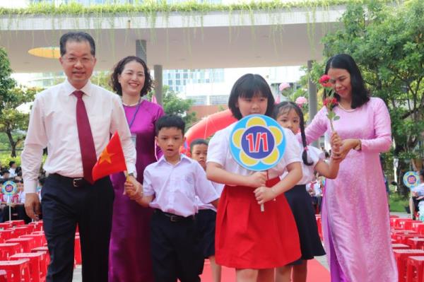 Lãnh đạo thành phố Đà Nẵng dự ngày hội khai giảng năm học mới 2023-2024