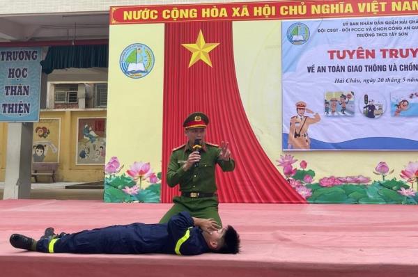 Tăng cường tuyên truyền an toàn giao thông và phòng, chống đuối nước cho học sinh