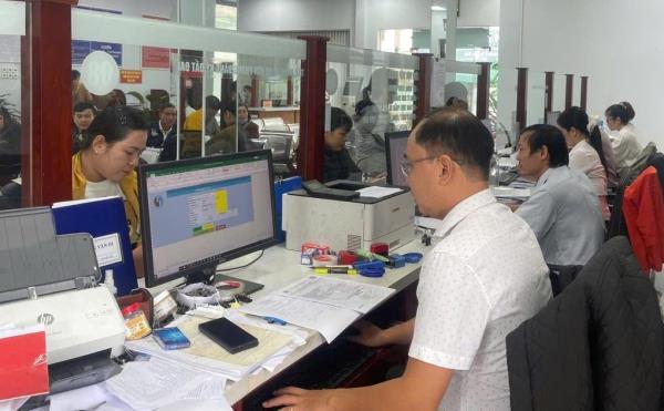 Hiệu quả từ đổi mới tổ chức bộ máy (Kỳ cuối: Tháo gỡ điểm nghẽn để mô hình vận hành hiệu quả)