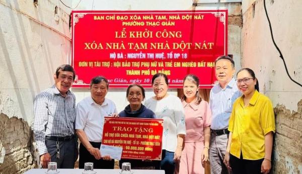 Giúp dân xóa nhà tạm, nhà dột nát