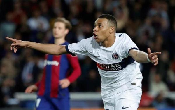 Cờ vẫn còn trong tay PSG