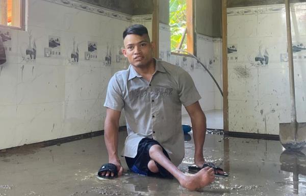Nghị lực phi thường của chàng trai Ca Dong