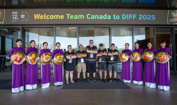 Đội thi Trung Quốc và Canada đến Đà Nẵng chuẩn bị cho đêm thi thứ ba DIFF 2025