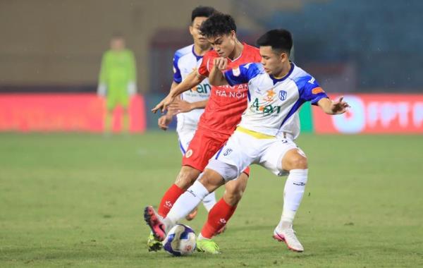 Đại chiến vì ngôi đầu
