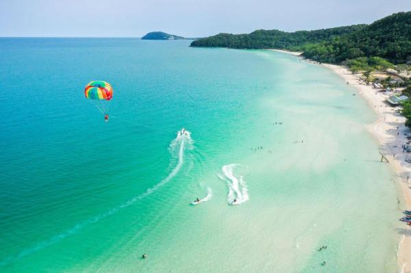 Phú Quốc và Đà Nẵng được người Việt tìm chuyến bay nhiều nhất dịp cuối năm