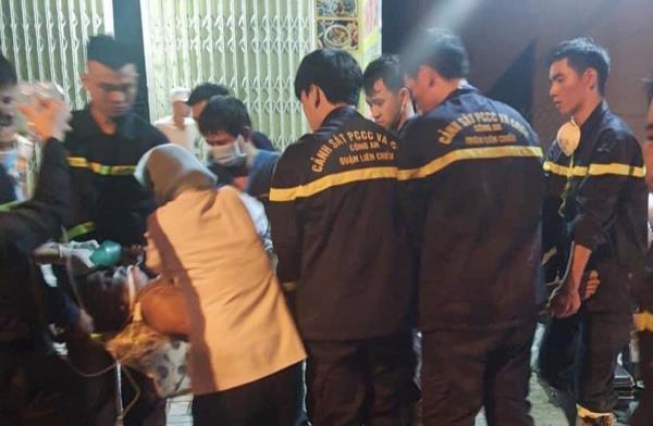 Cháy nhà lúc nửa đêm
