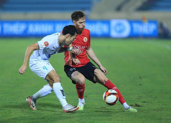Vòng 7 V.League 2023/24: Người về đỉnh cao, người về vực sâu…