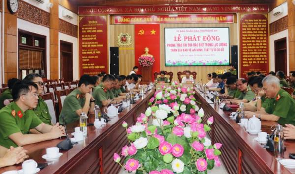 Tỉnh Nghệ An phát động phong trào thi đua đặc biệt trong lực lượng tham gia bảo vệ ANTT ở cơ sở