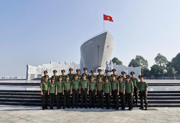 Cụm thi đua số 7 Bộ Công an sinh hoạt chính trị tại Thanh Hóa