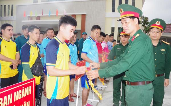 Sôi nổi Giải thể thao chào mừng kỷ niệm 80 năm Ngày thành lập Quân đội Nhân dân Việt Nam
