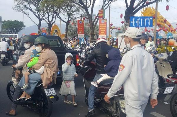 Tạm đình chỉ công tác viên chức Đội Kiểm tra quy tắc đô thị Hải Châu vi phạm quy trình xử phạt