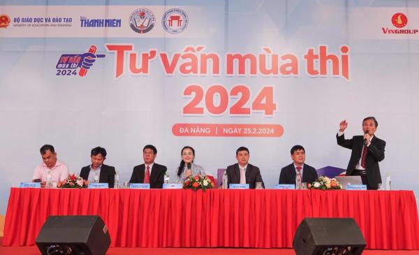 Học sinh Đà Nẵng quan tâm tìm hiểu các ngành học có cơ hội tìm kiếm việc làm cao