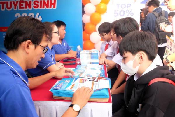 Mở rộng cánh cửa lựa chọn ngành nghề