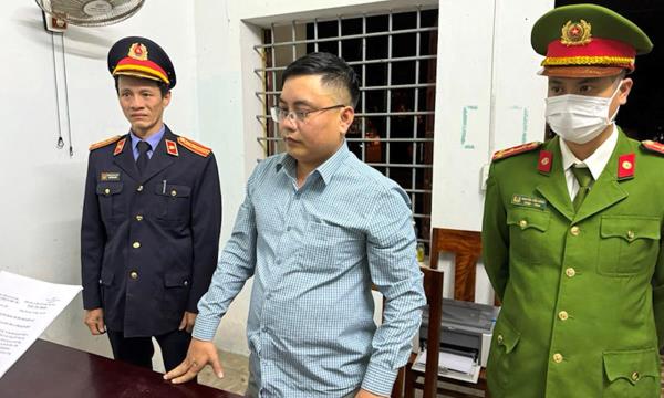 Mạo danh nhà báo để lừa đảo