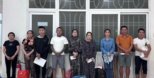 Triệt phá đường dây đánh bạc do nữ đối tượng cầm đầu