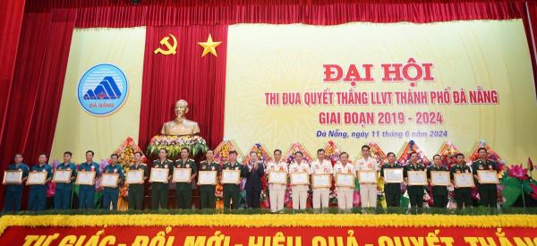 Xây dựng lực lượng vũ trang TP Đà Nẵng mạnh toàn diện, có sức chiến đấu cao