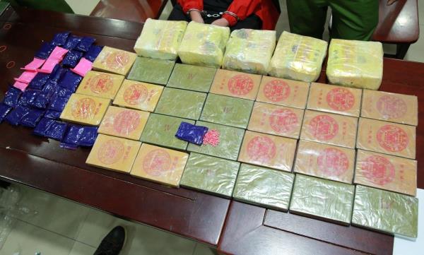 Công an Nghệ An phá chuyên án khủng thu 27 bánh heroin, 5 kg ma túy đá