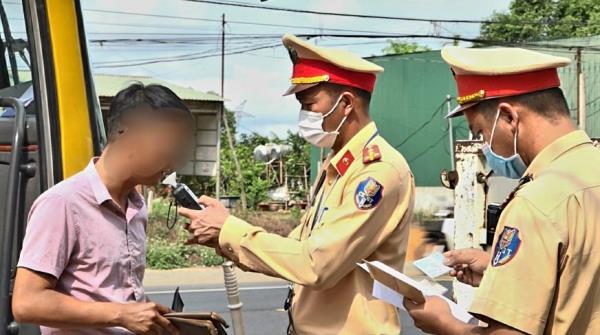 Quyết liệt xử lý vi phạm nồng độ cồn và ma túy đối với lái xe