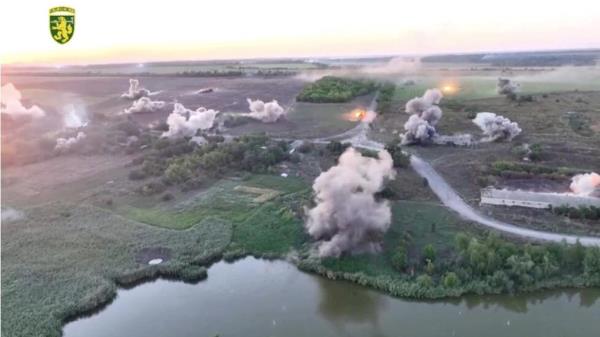 Đưa quân tấn công lãnh thổ Nga, Ukraine mất nhiều hơn được