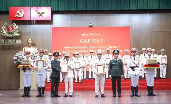 Phó Trưởng Công an xã, bám sát cơ sở, sát dân, gần dân, góp phần giữ vững, ổn định An ninh trật tự trên địa bàn