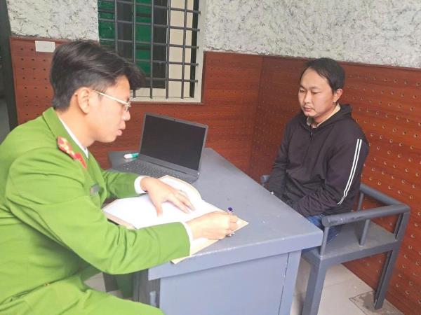 Triệt phá đường dây làm giả hàng nghìn giấy tờ, tài liệu các loại
