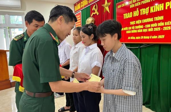 Tiếp sức cho các em viết tương lai xán lạn
