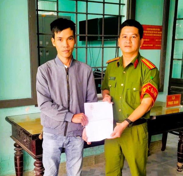 Hoàn tiền đi lạc