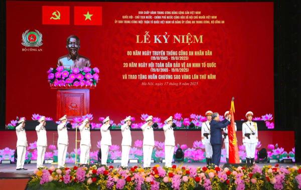 Công an nhân dân Kỷ luật nhất - Trung thành nhất - Gần dân nhất, góp phần thực hiện thắng lợi các mục tiêu chiến lược của Đảng