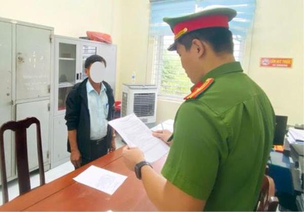 Khởi tố đối tượng đả thương thiếu nhi