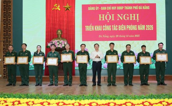 Lực lượng Biên phòng tiếp tục nắm chắc tình hình, dự báo đúng từ sớm, từ xa các tình huống phát sinh