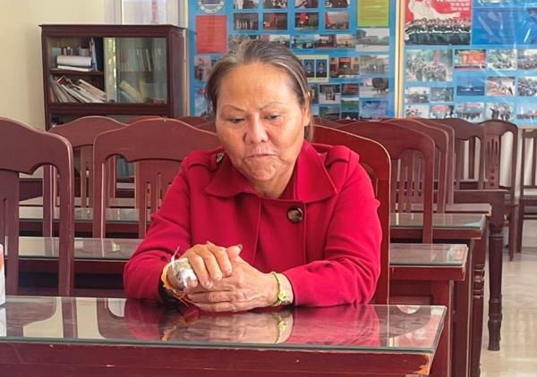 Người đàn bà mua bán ma túy, giết người bị bắt sau 2 thập kỷ trốn nã ở Lào
