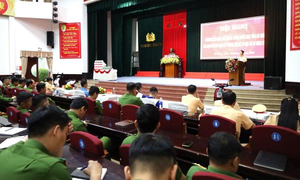 Tập huấn nâng cao kỹ năng, phương pháp lái xe gắn máy an toàn cho học sinh
