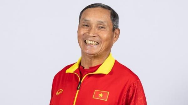 HLV Mai Đức Chung được trao danh hiệu  Anh hùng Lao động