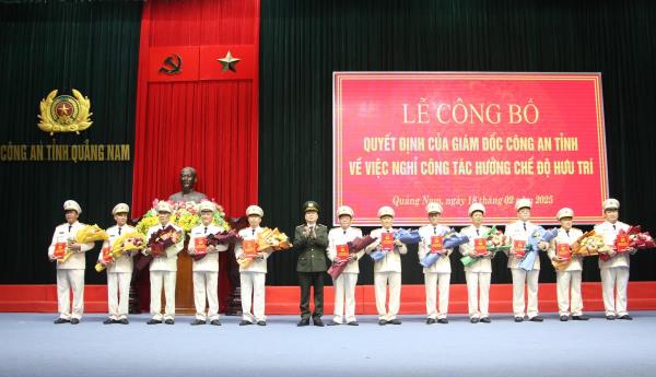 22 cán bộ Công an tỉnh Quảng Nam tự nguyện nghỉ hưu trước hạn
