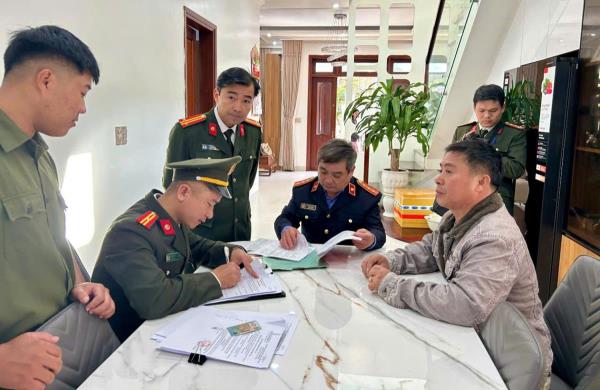 Bán bằng lái xe giả