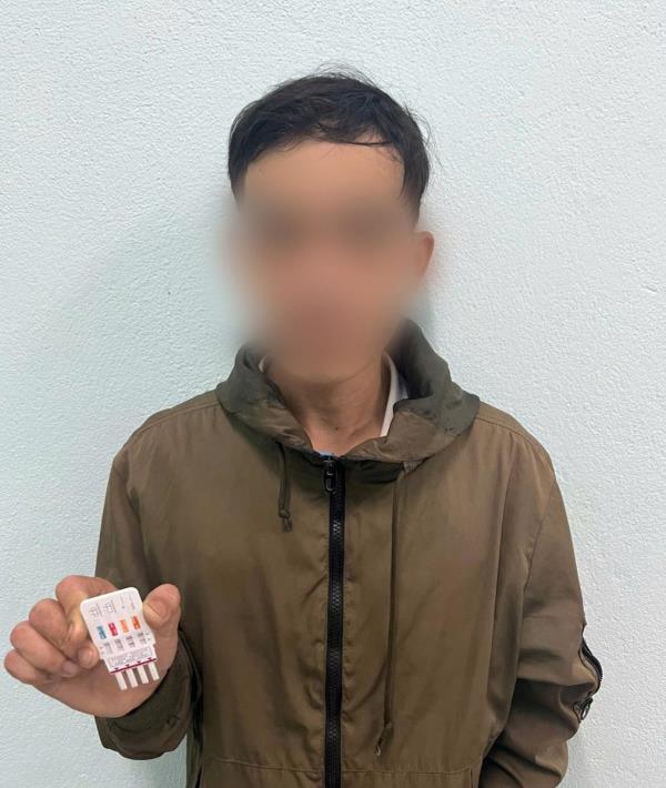 Sau 1 ngày vẫn còn… phê
