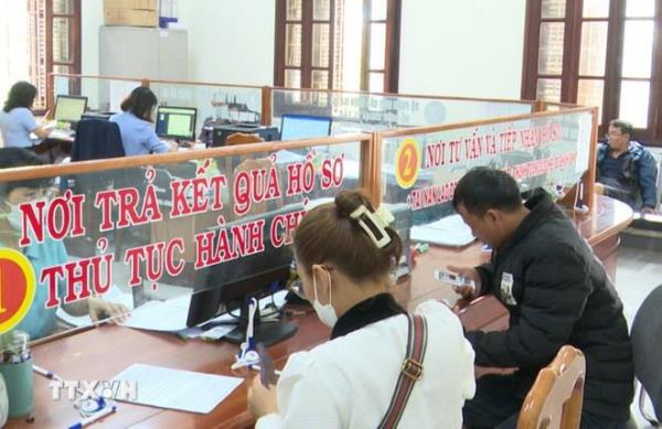 Sớm đưa ra giải pháp để giải quyết chế độ cho giáo viên ở Nghệ An