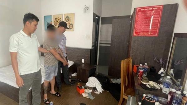 Đột nhập nhà dân phá két sắt trộm 2,5 lượng vàng và 110 triệu đồng