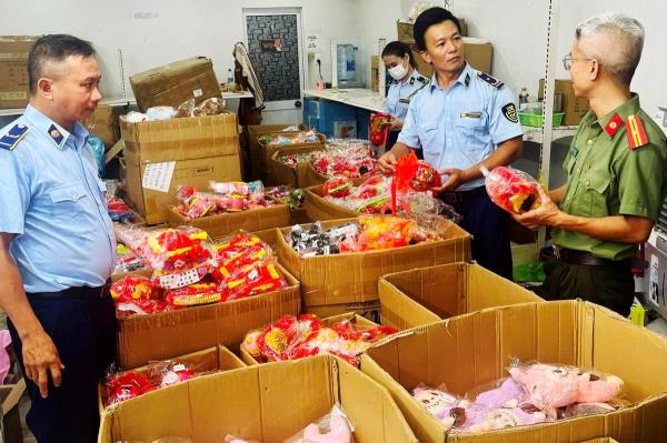 UBND TP Đà Nẵng chỉ đạo nóng về đấu tranh chống hàng giả