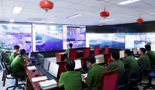 Siết chặt thế trận an ninh đường phố