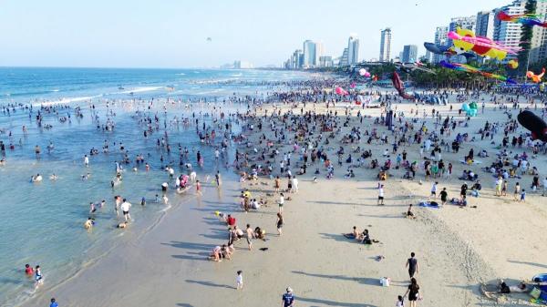 Nhiều hoạt động hấp dẫn tại Lễ hội Tận hưởng Đà Nẵng 2025 - Enjoy Danang Festival 2025