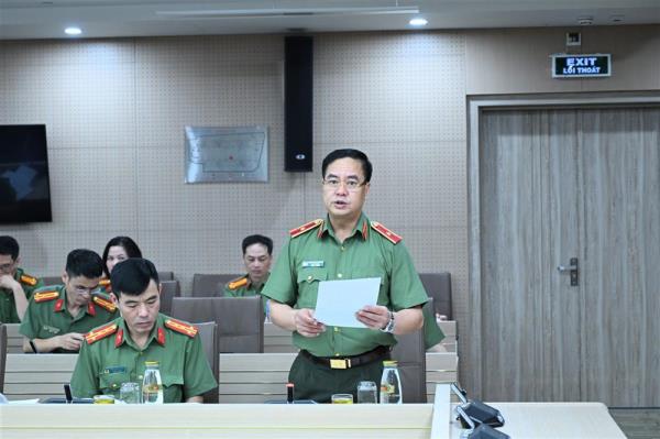 Bộ Công an họp Tổ biên tập dự án luật sửa đổi, bổ sung 10 luật