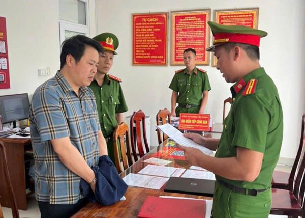 Tìm bị hại của giám đốc chạy thầu