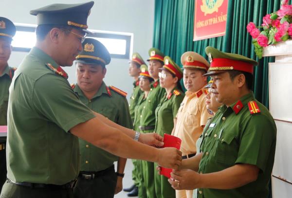 90 chỉ huy cấp đội Công an TP Đà Nẵng hoàn thành lớp bồi dưỡng về an ninh mạng và phòng chống tội phạm công nghệ cao